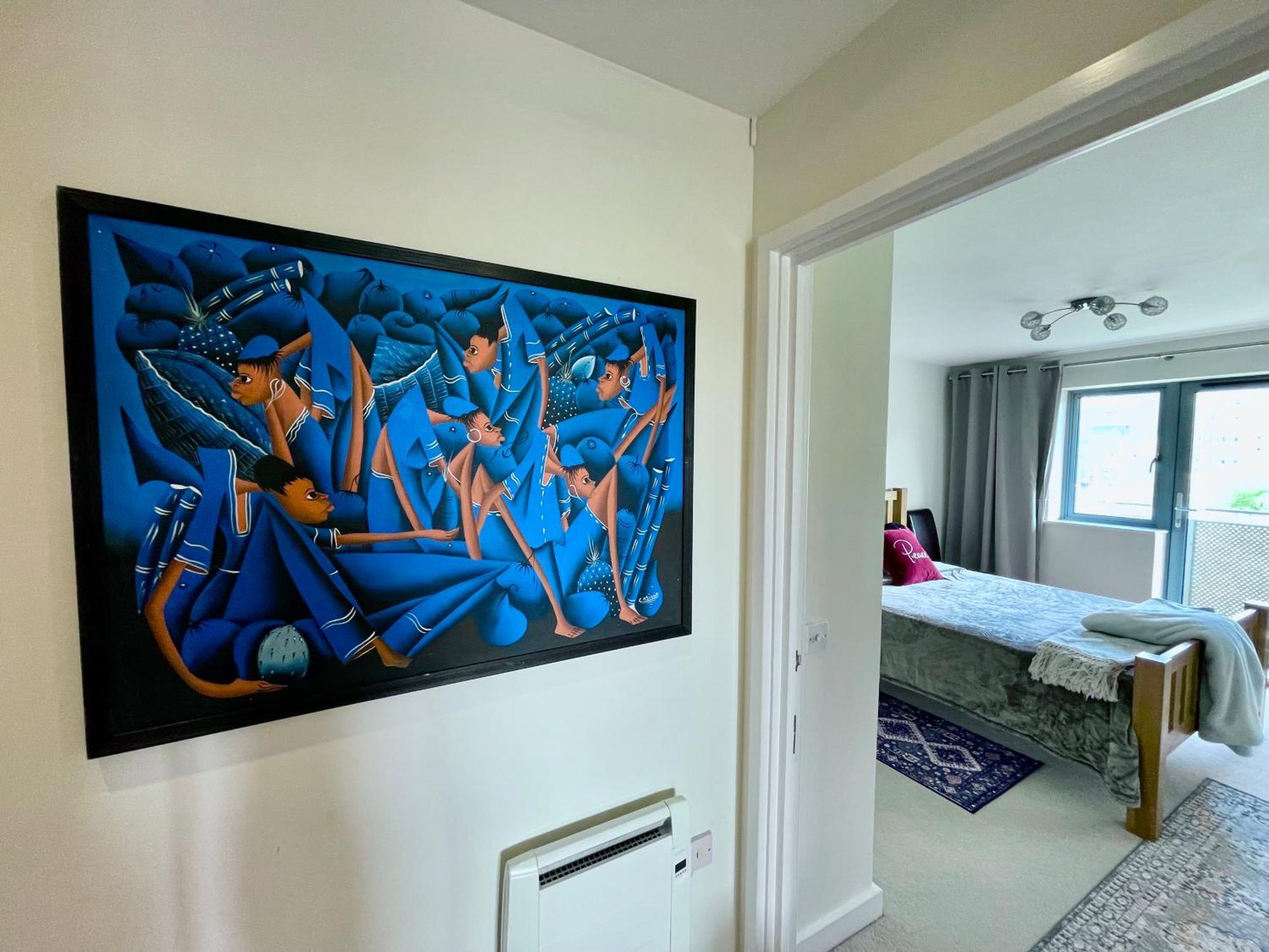 Luxury 2 Bedroom Apartment- Lake View - Free Parking - Wembley Stadium 5Km Лондон Экстерьер фото